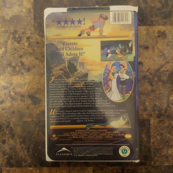 💥3/$25💥 *Rare* The Swan Princess Turner Family Showcase VHS Movie (1994) - Picture 3 of 4